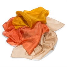Filges silke i sæsonens farver<br />55 x 55 cm - Efterår