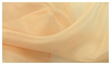 Silke, 22 gm, 92 x 100 cm, abrikos